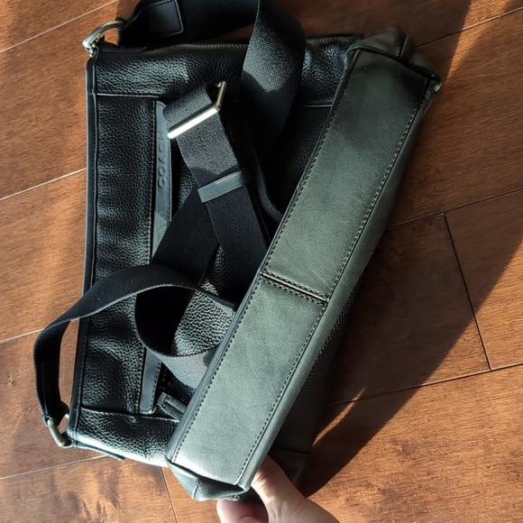 Coach crossbody bag for men - Picture 3 of 5